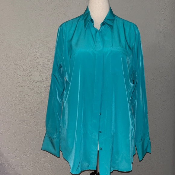 Women's Nine West Drapey Button Down Shirt - Picture 2 of 9